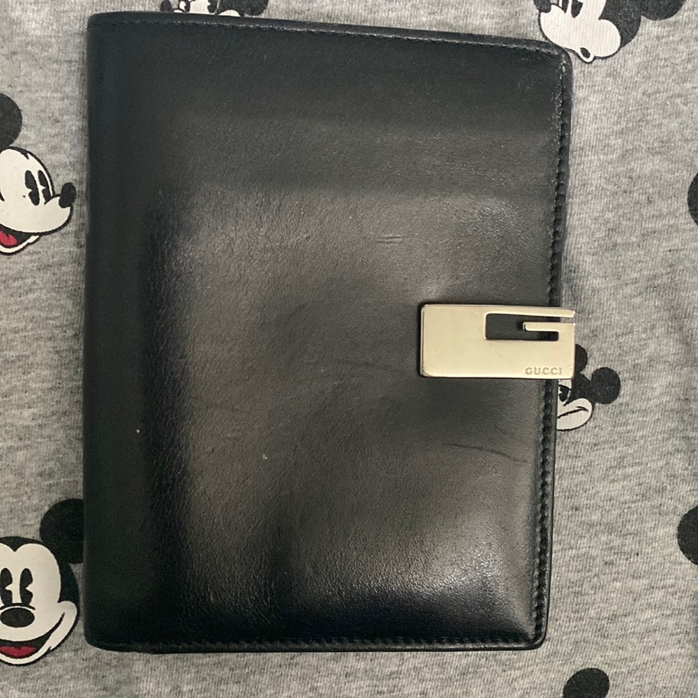Vintage black Gucci Wallet
